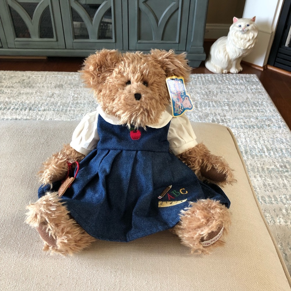 Boyd’s Teacher Bear